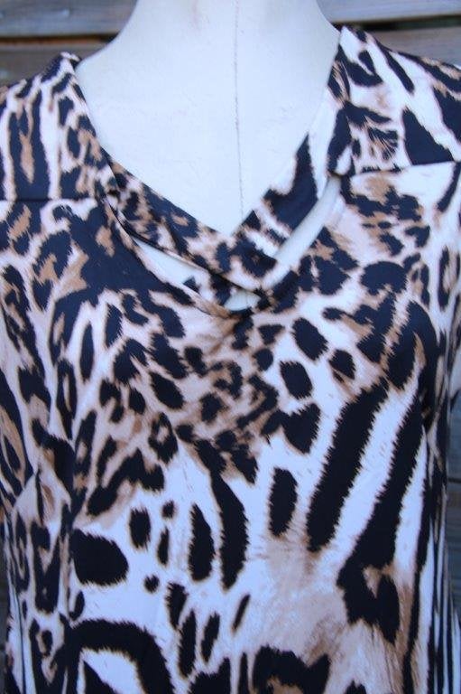 Jurk bruin/ zwart Magna mt 40/42 Vaste prijs, Maat 38/40 (M), Bruin, Ophalen of Verzenden, Knielengte