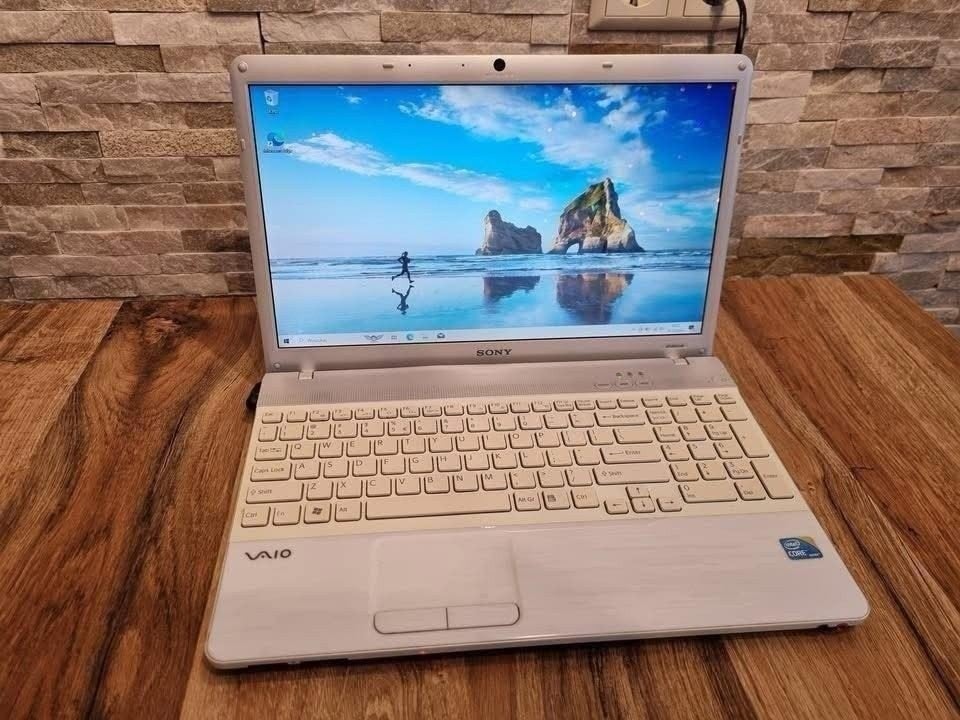 laptop Sony Vaio VPCEB2A 50 euro, Computers en Software, Gebruikt, 15 inch, 8 GB, Ophalen of Verzenden