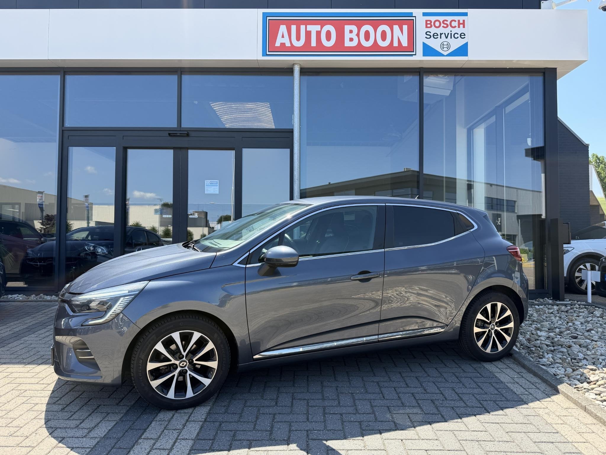 Renault Clio 1.0TCe 101PK INTENS APPCARPLAY/2XKEYLESS/LED/PD, Auto's, Renault, Voorwielaandrijving, 101 pk, Gebruikt, Euro 6