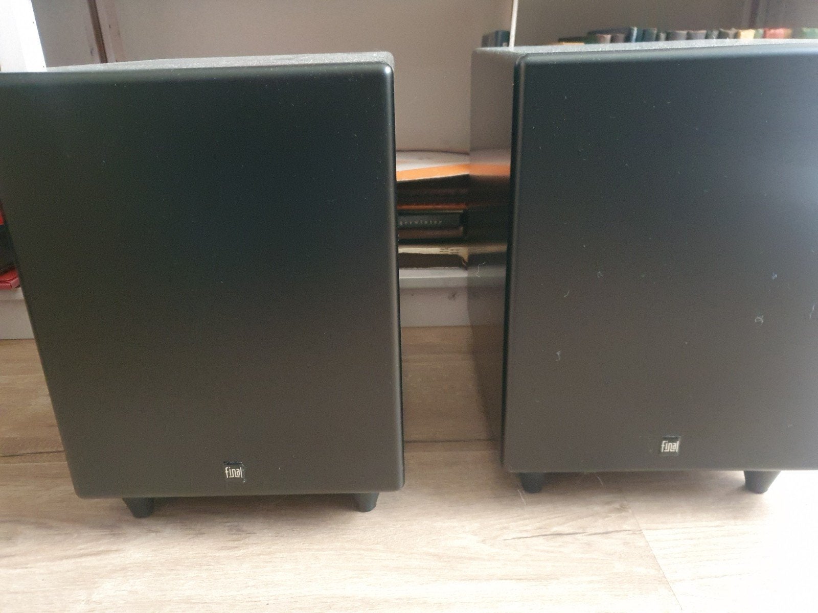2x Final S95 subwoofer, Ophalen, Zo goed als nieuw, Subwoofer, Overige merken
