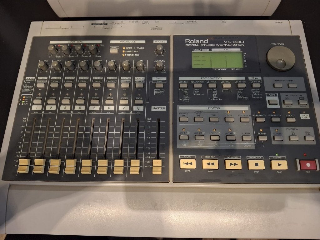 Roland VS-880, Ophalen of Verzenden, Gebruikt