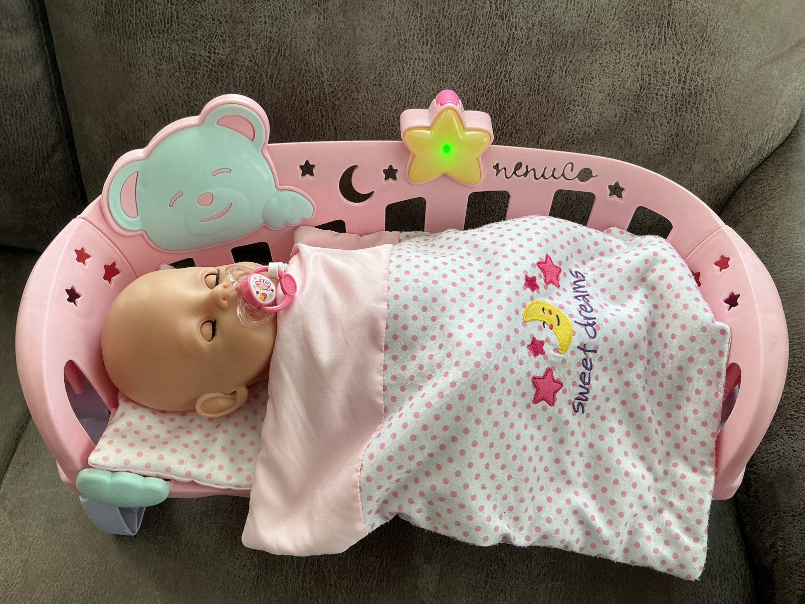 Nenuco bedje zonder pop, Kinderen en Baby's, Ophalen of Verzenden, Gebruikt, Kinderen