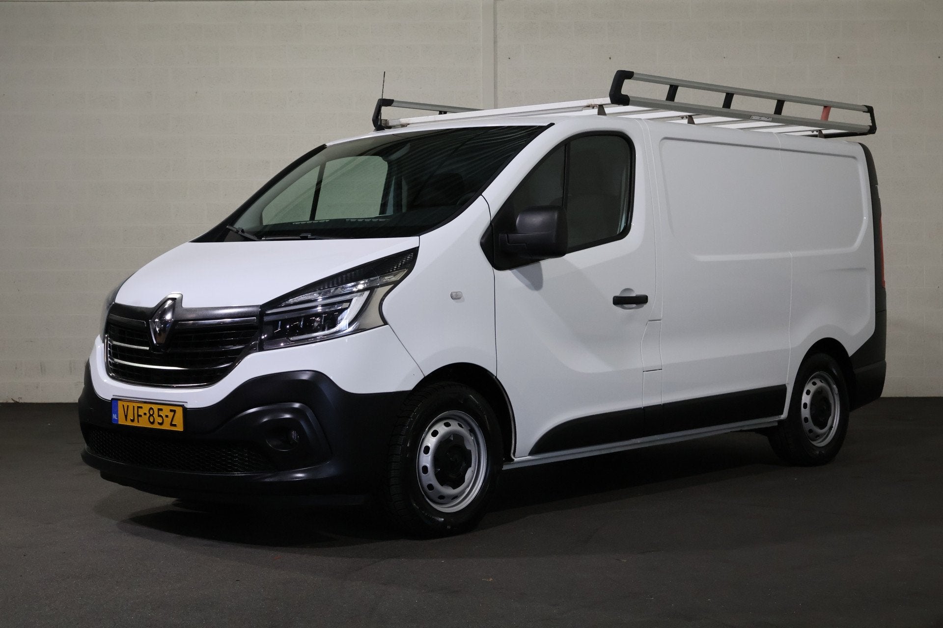 Renault Trafic 2.0 dCi 145pk Automaat L1 H1 (bj 2021), Auto's, 145 pk, Stof, Gebruikt, Euro 6