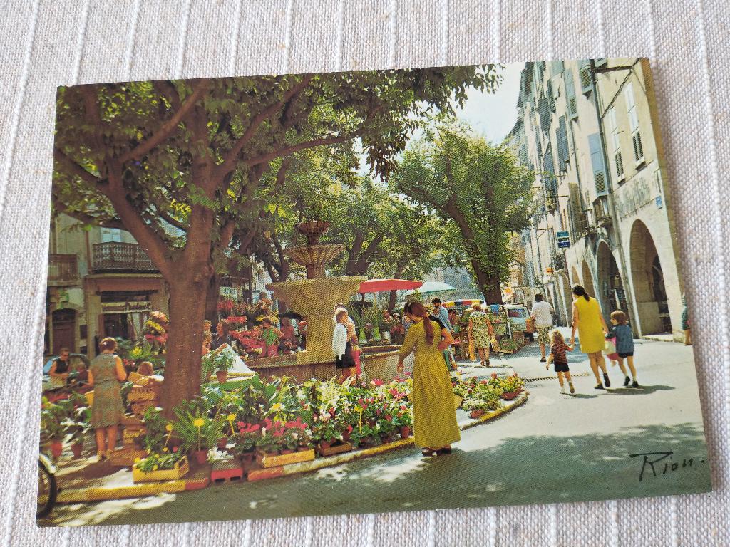 Grasse - La Place aux Aires, Ophalen of Verzenden, 1960 tot 1980, Ongelopen, Frankrijk