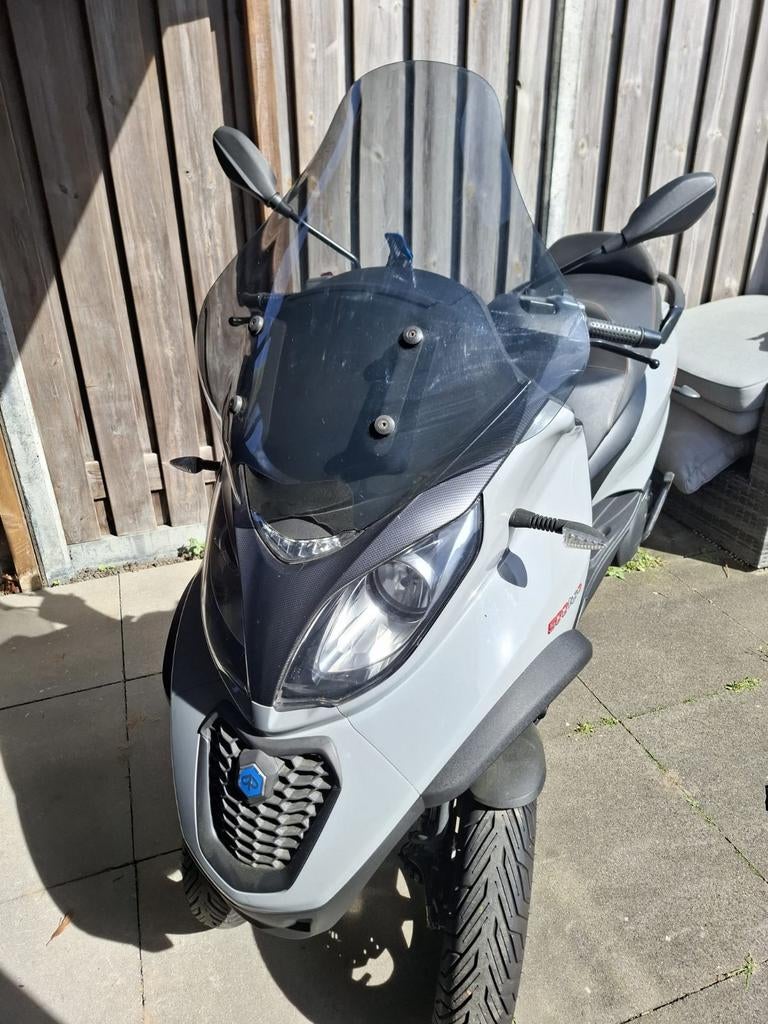 Piaggio MP3 500 LTE Nardo Grey 2019, Fietsen en Brommers, Brommeronderdelen | Scooters, Zo goed als nieuw, Piaggio, Overige typen