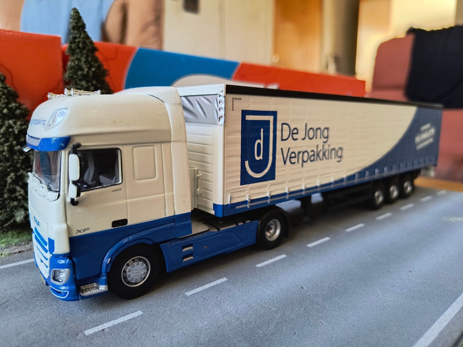 Tekno Daf De Jong, Hobby en Vrije tijd, Modelauto's | 1:50, Ophalen of Verzenden, Zo goed als nieuw, Bus of Vrachtwagen, Tekno