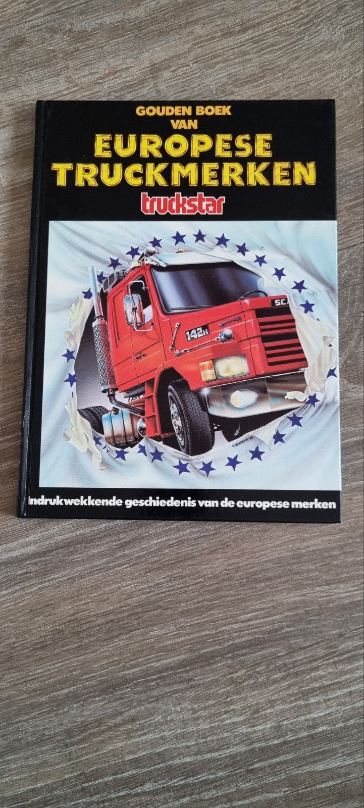 Gouden boek - Europese truckmerken, Ophalen of Verzenden, Nieuw, Vrachtwagen