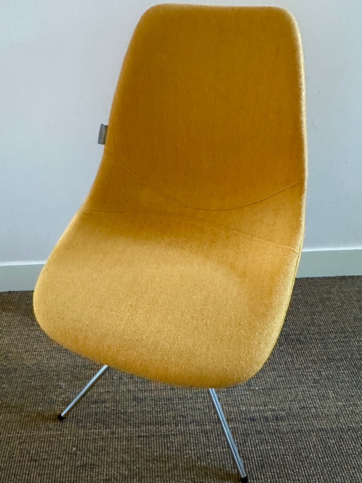 Design stoel zuiver, Huis en Inrichting, Fauteuils, Ophalen, 75 tot 100 cm, Zo goed als nieuw, Stof