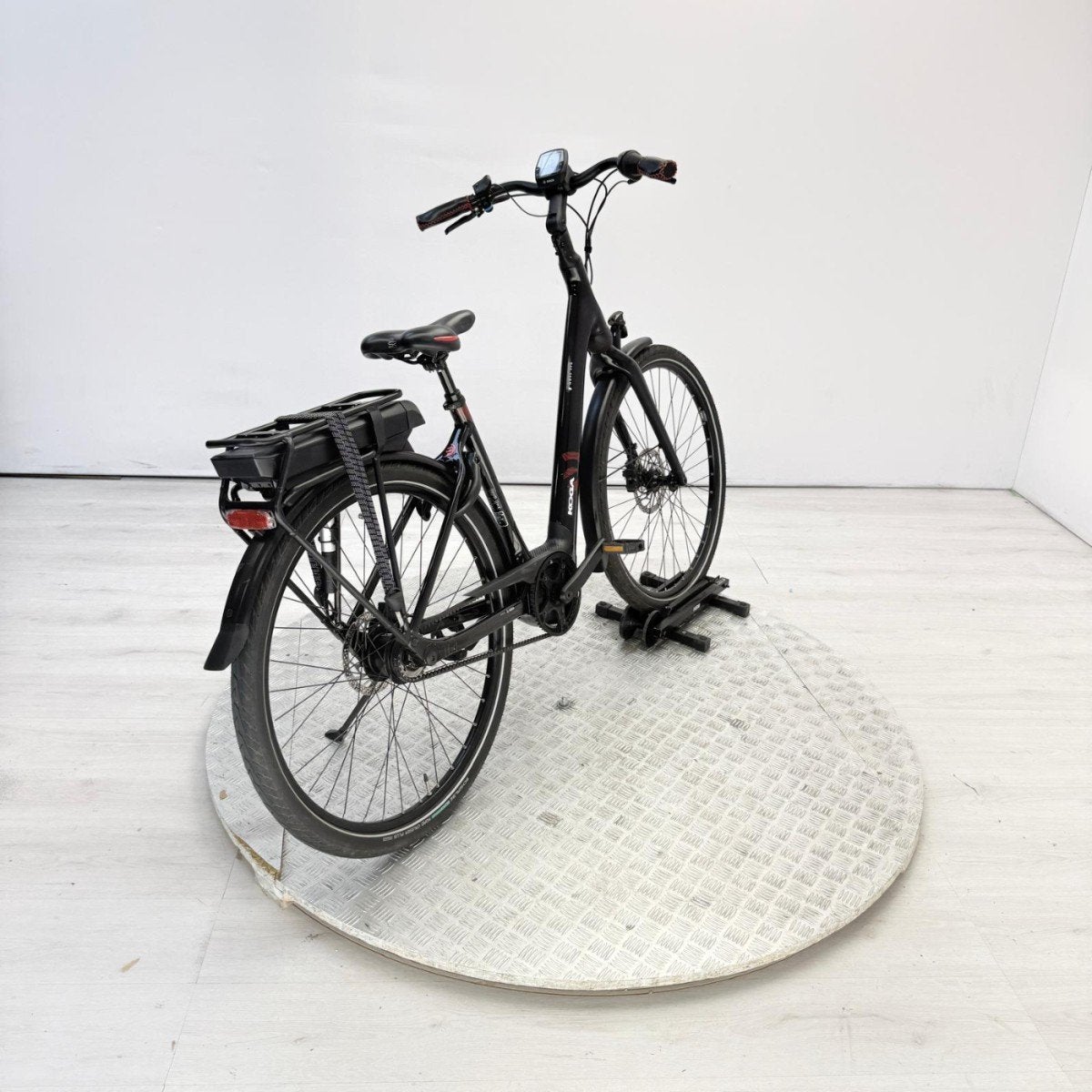 Koga E-Nova | 3.705 km | 500 Wh Dames zwart 54cm, Gebruikt, -, -, 51 tot 55 cm