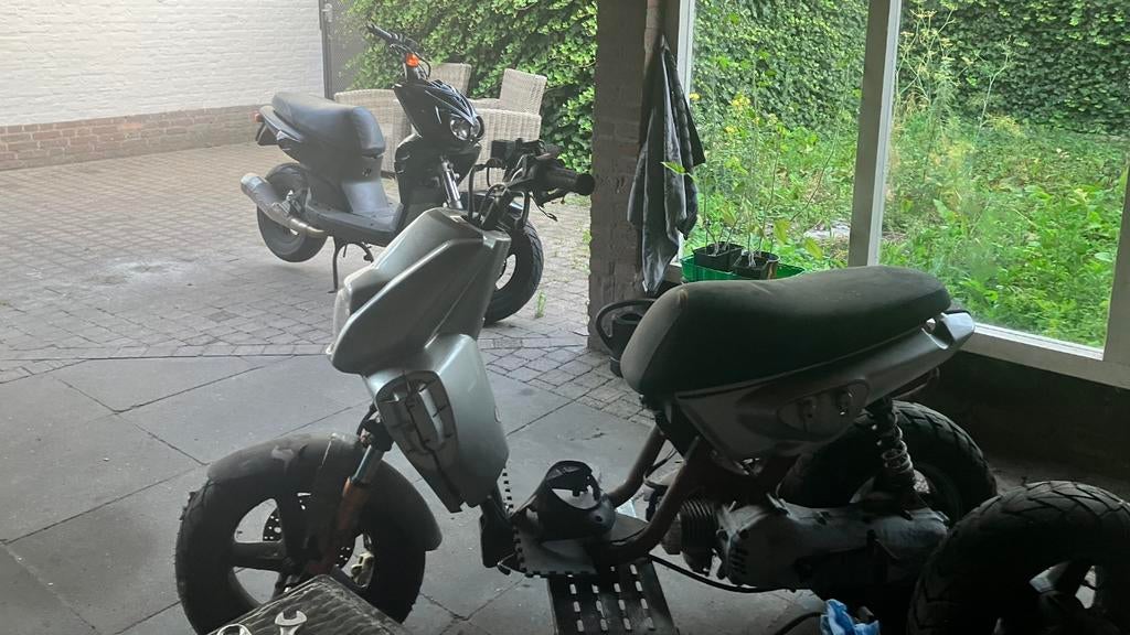 Slider frame, geel kenteken zonder wok., Fietsen en Brommers, Scooters | Yamaha, Ophalen, Gebruikt, Tweetakt, Overige modellen