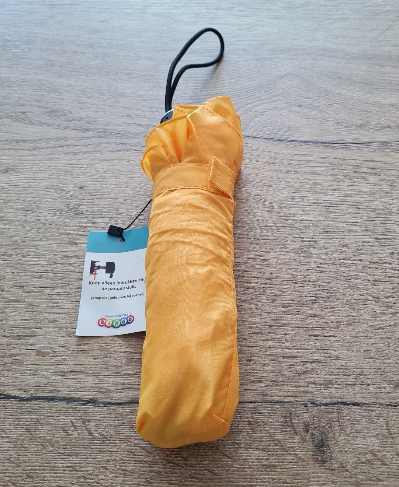 Nieuwe gele opvouwbare paraplu, compact en handig, Sieraden, Tassen en Uiterlijk, Paraplu's, Ophalen of Verzenden, Nieuw, Geel