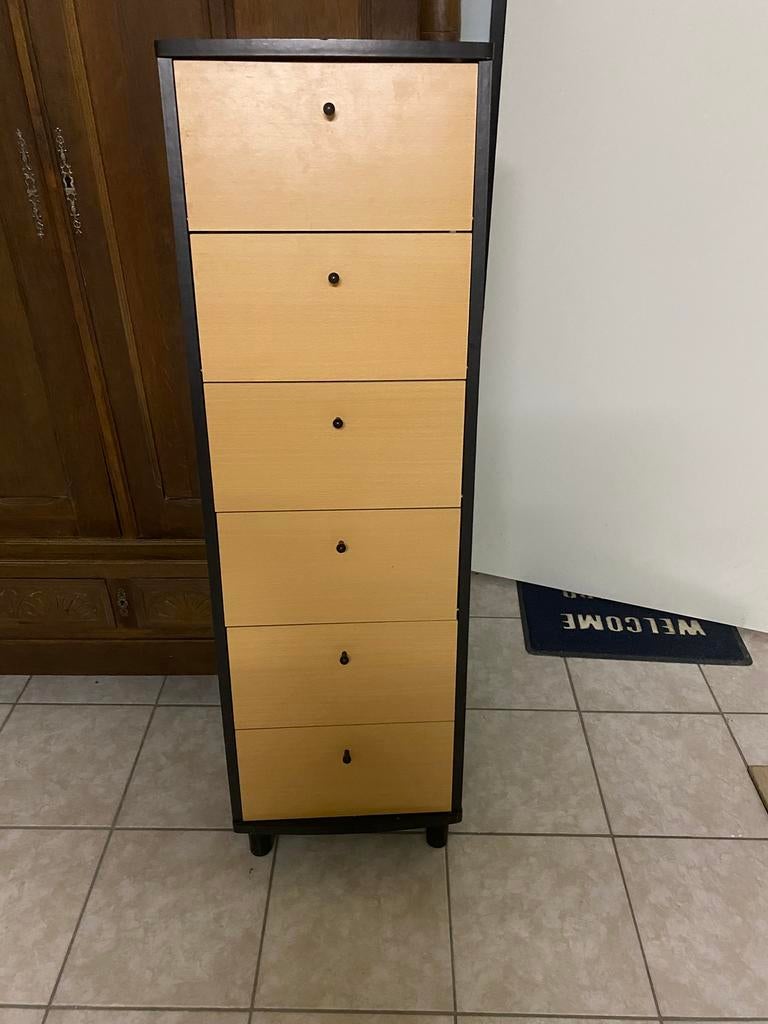 CD kastje, Huis en Inrichting, Kasten | Ladekasten, Minder dan 50 cm, Ophalen of Verzenden, Zo goed als nieuw, Minder dan 100 cm
