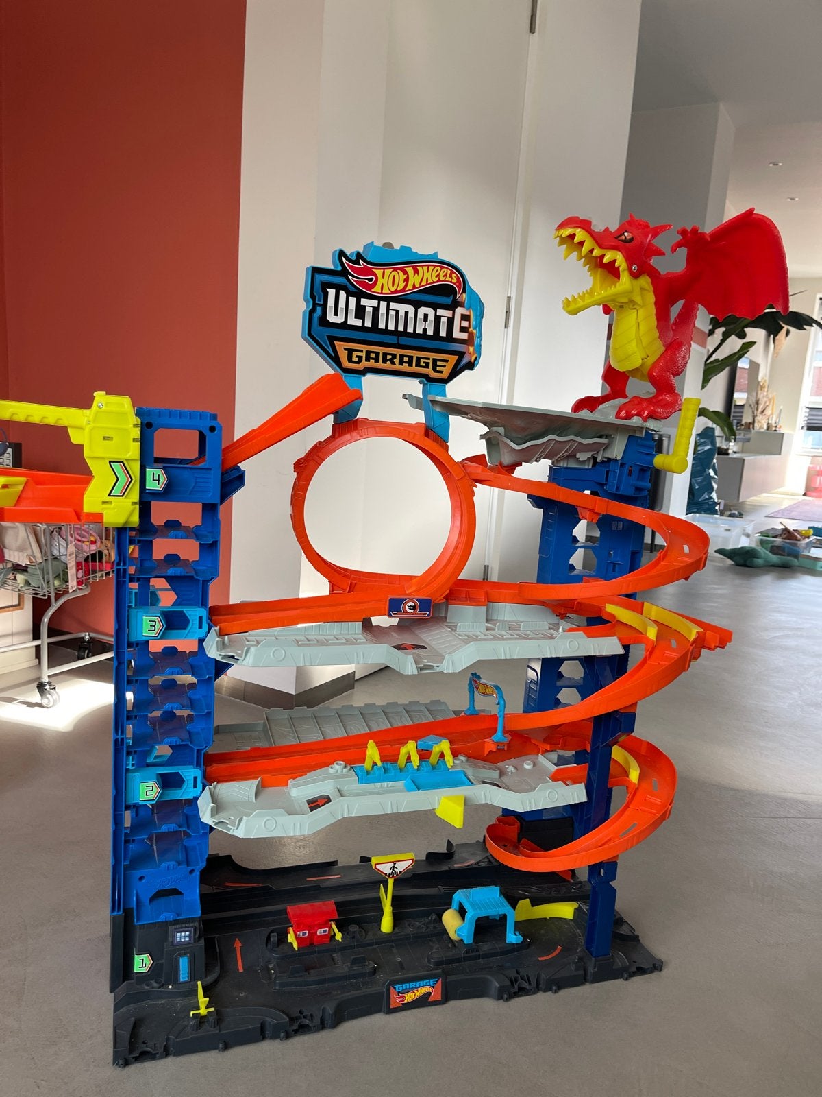 Hot Wheels Ultimate Garage met draak, Ophalen, Gebruikt, Jongen