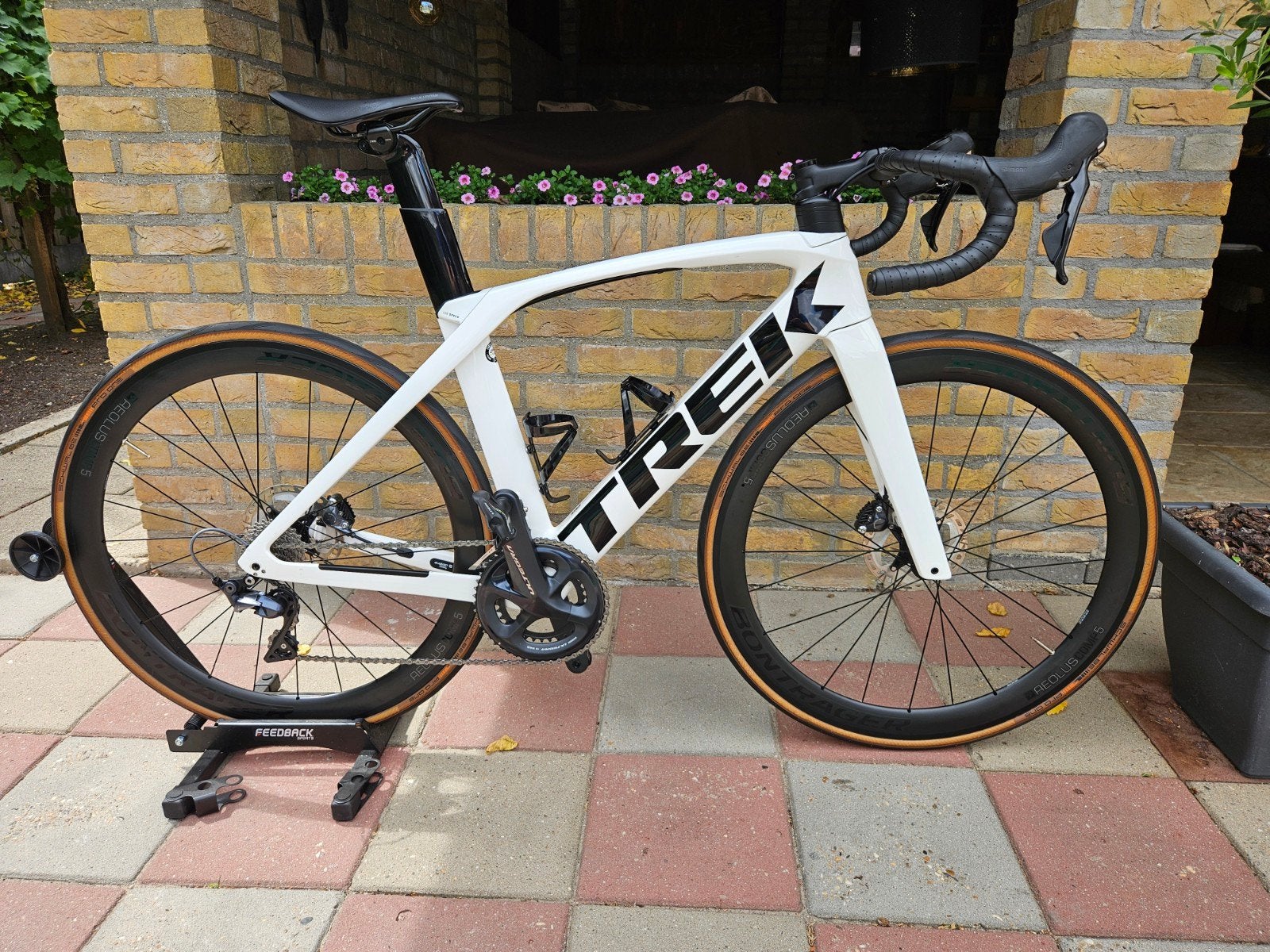 Trek Madone SL 6 Carbon Aero Racefiets  Maat 54, 28 inch, Carbon, Zo goed als nieuw, Meer dan 20 versnellingen