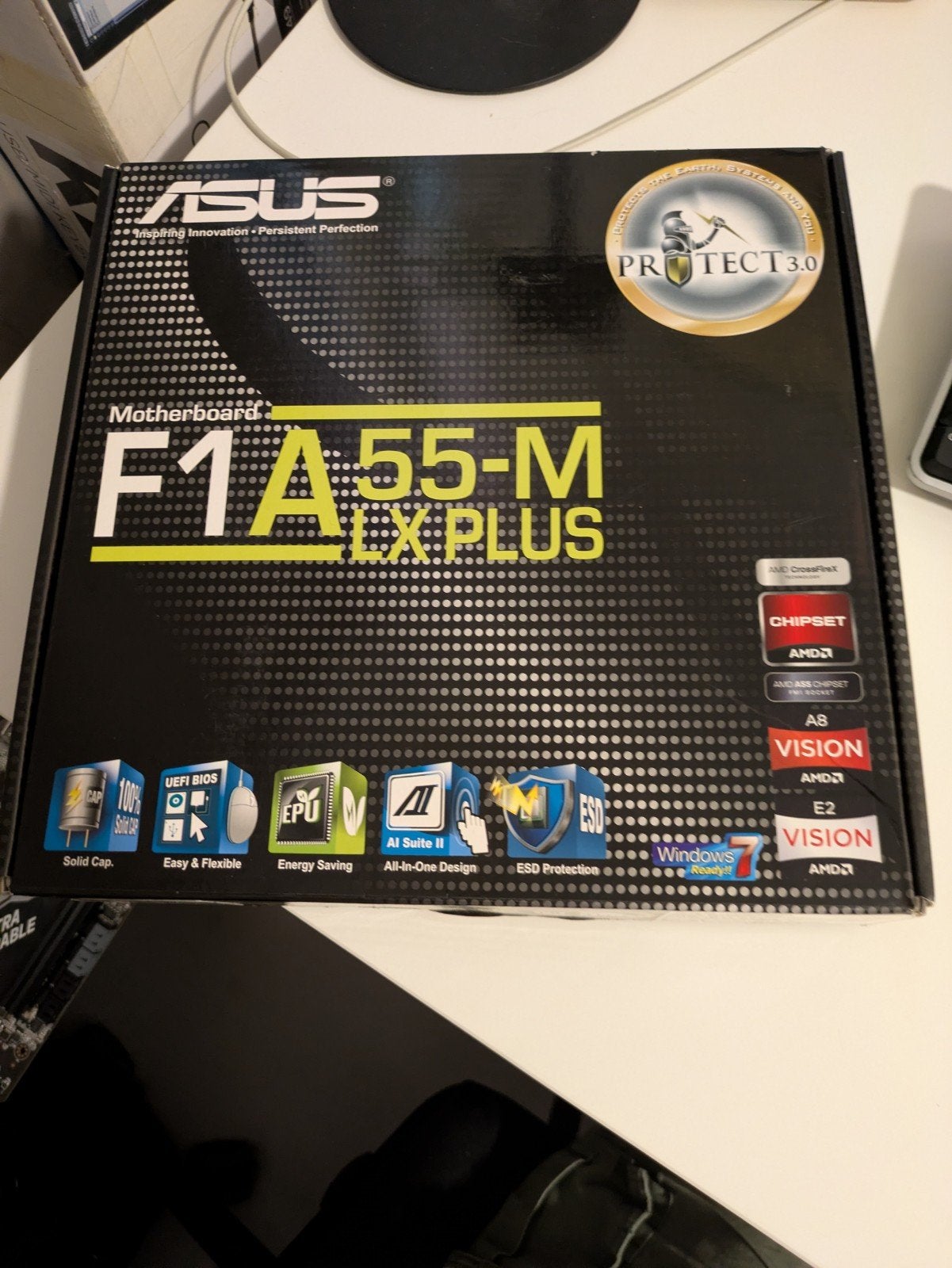 ASUS F1A55-M LX PLUS Moederbord - Socket FM1 evt +CPU, FM1, DDR3, Ophalen of Verzenden, Zo goed als nieuw