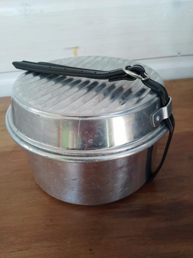 Kleine set campingpannen met knijper - Ideaal voor kamperen, Caravans en Kamperen, Kampeeraccessoires, Ophalen of Verzenden