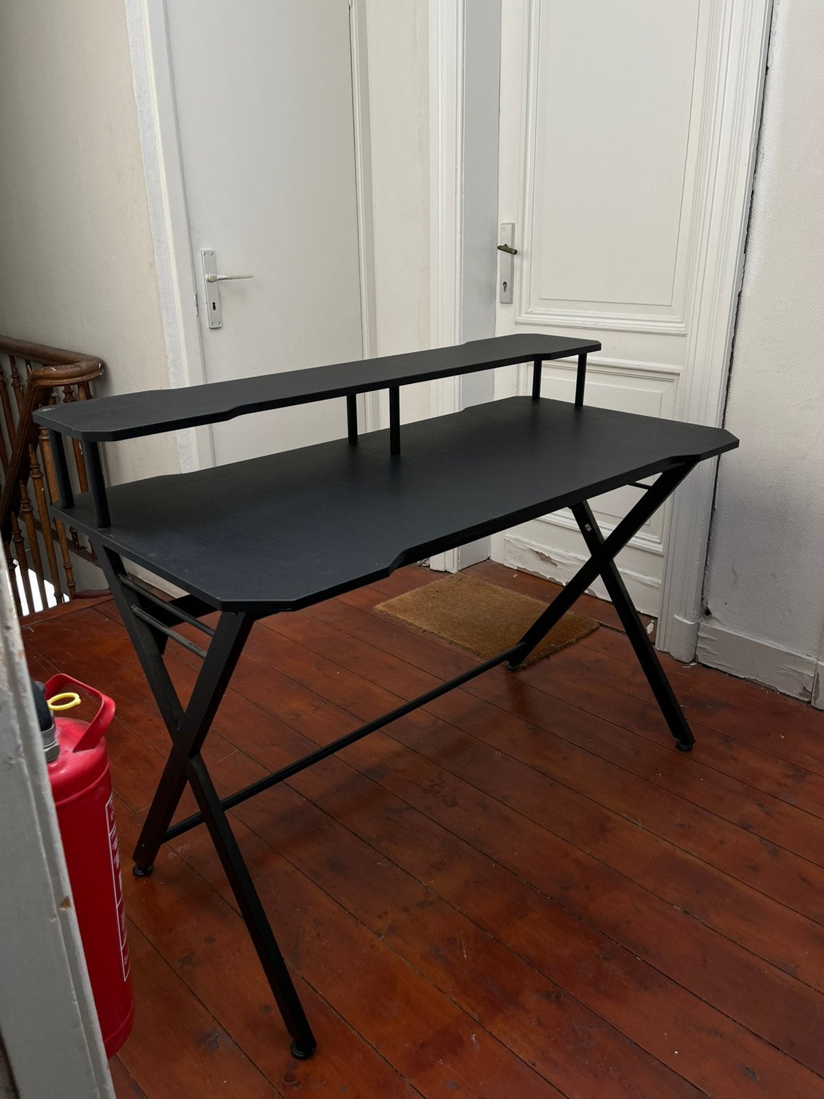 Gaming bureau met stoel, Huis en Inrichting, Tafels | Sidetables, Ophalen, Zo goed als nieuw, 25 tot 50 cm, Rechthoekig