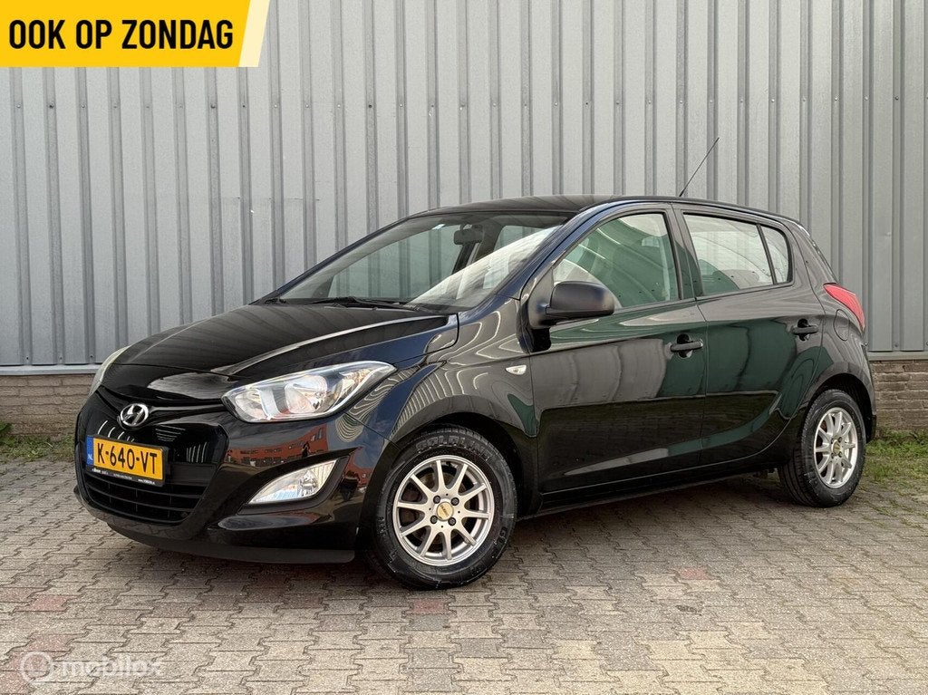 Hyundai i20 1.2i i-Motion | Airco | 5-Deurs, Euro 5, Zwart, Bedrijf, Handgeschakeld