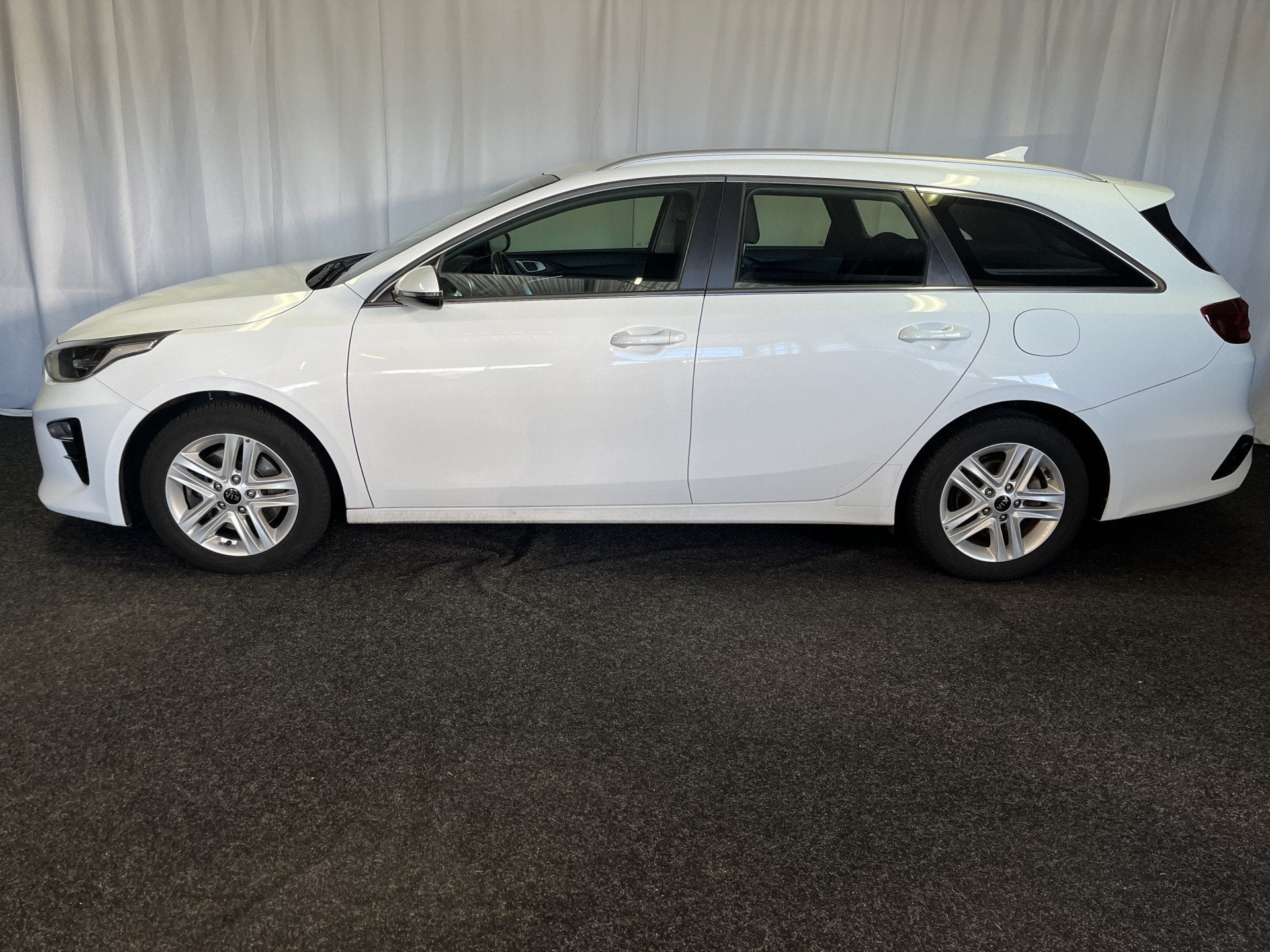 Kia Ceed Sportswagon 1.0 T-GDi DynamicLine 1E EIGN/ECC/CRUIS, Voorwielaandrijving, Stof, Gebruikt, Met garantie (alle)