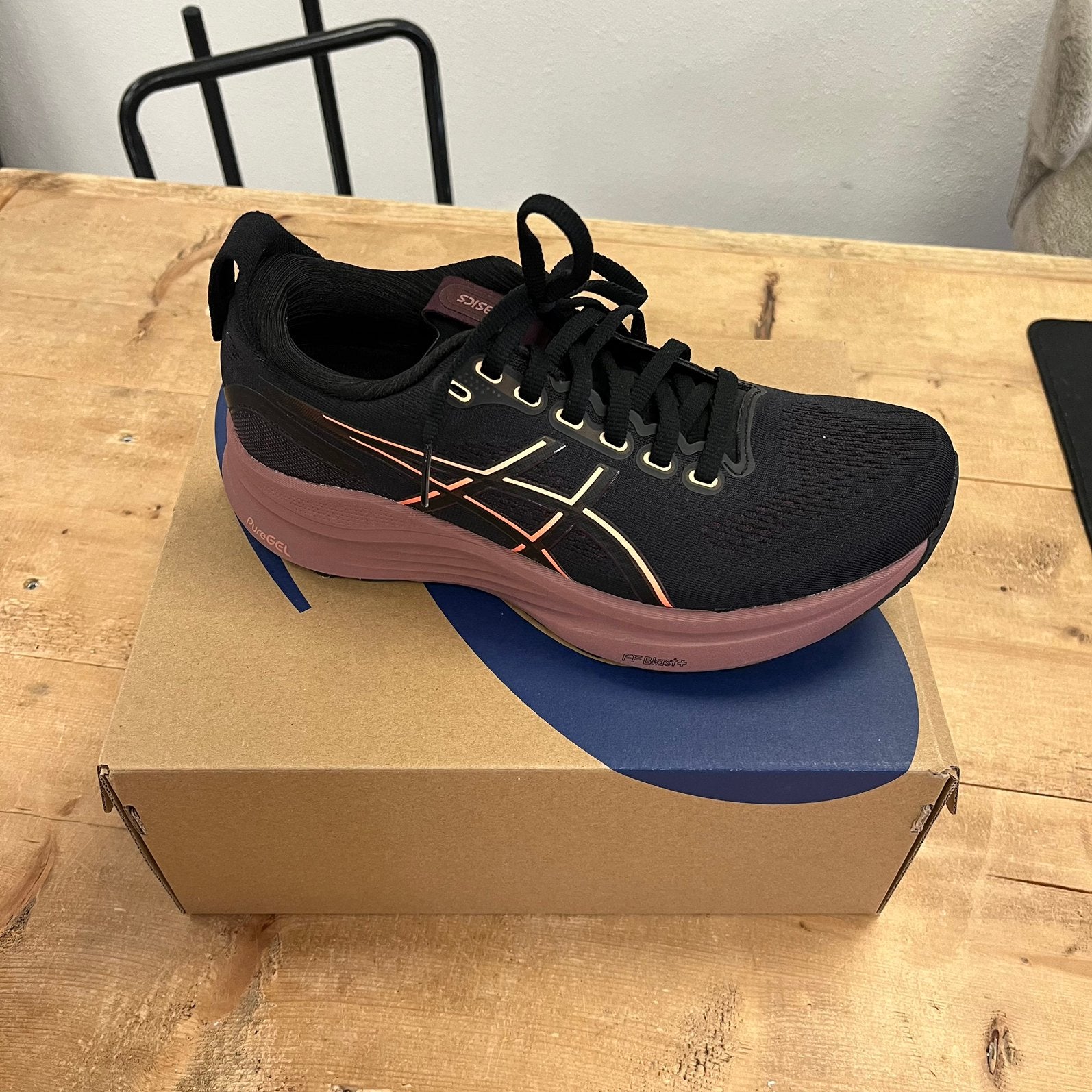 Asics W Gel Kayano 32 / 38, Sport en Fitness, Loopsport en Atletiek, Hardloopschoenen, Nieuw, Ophalen of Verzenden, Hardlopen