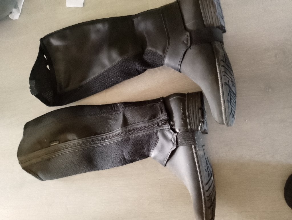 Paardrijgerief, Ophalen, Gebruikt, Dressuur