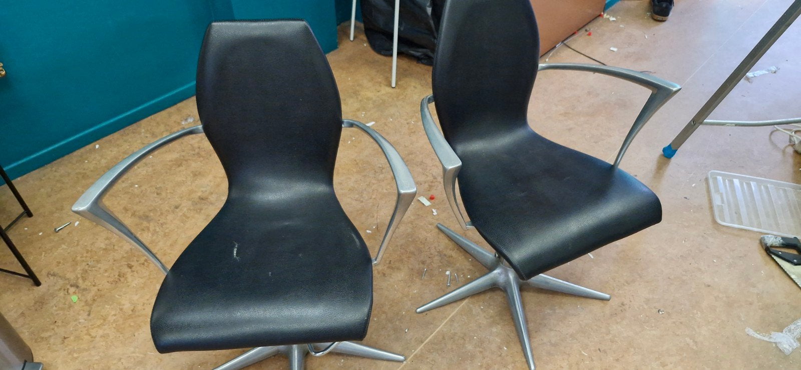 2 kapperstoelen van MG Bross, Ophalen, Gebruikt, Zwart, Twee