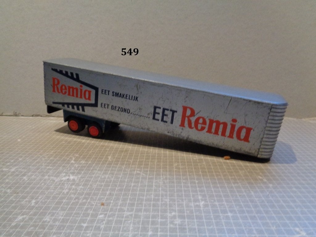 lion trailer 549 remia, Ophalen of Verzenden, Gebruikt, Bus of Vrachtwagen, Lion Toys