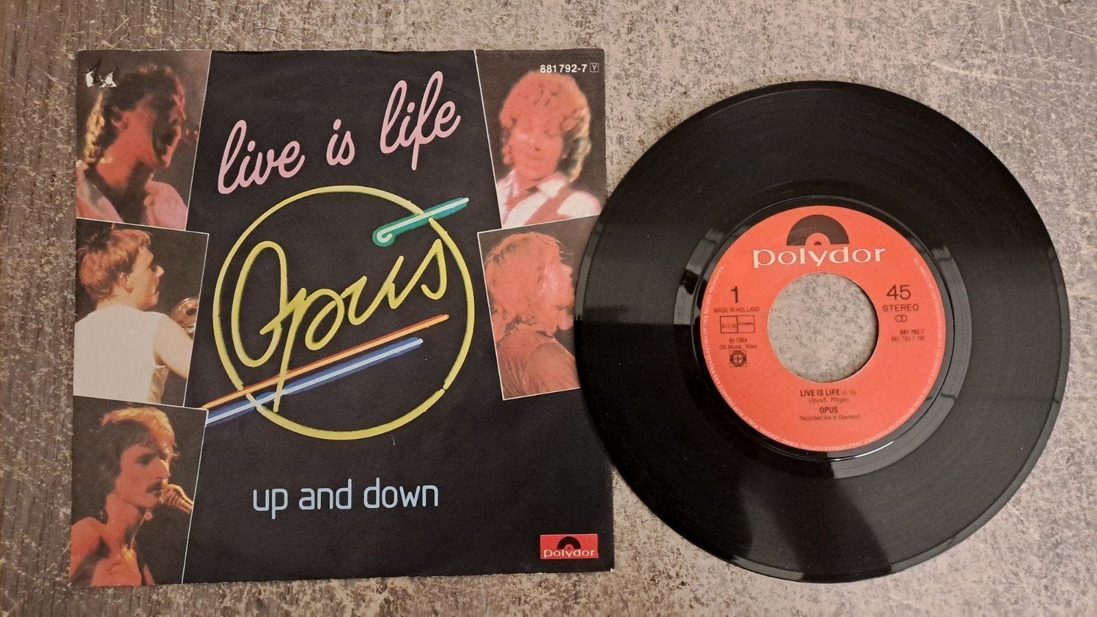 Opus  - life is life, Gebruikt, 7 inch, Pop, Fotohoes