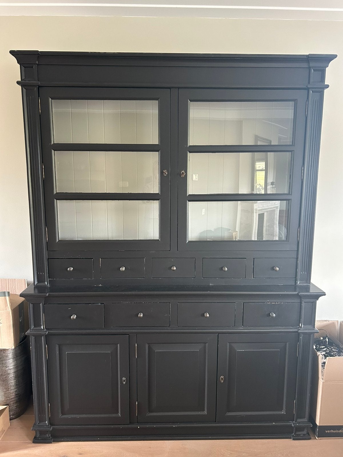 Landeljke Buffetkast / vitrine kast zwart, Ophalen, Gebruikt, Met deur(en), 150 tot 200 cm
