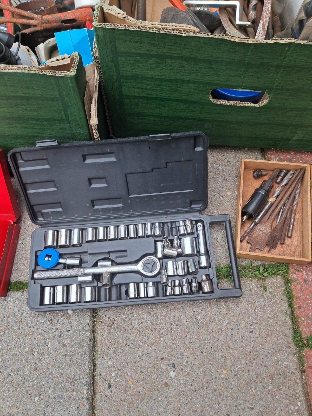 Foto 6 van Grote partij gereedschap: handgereedschap en elektrisch