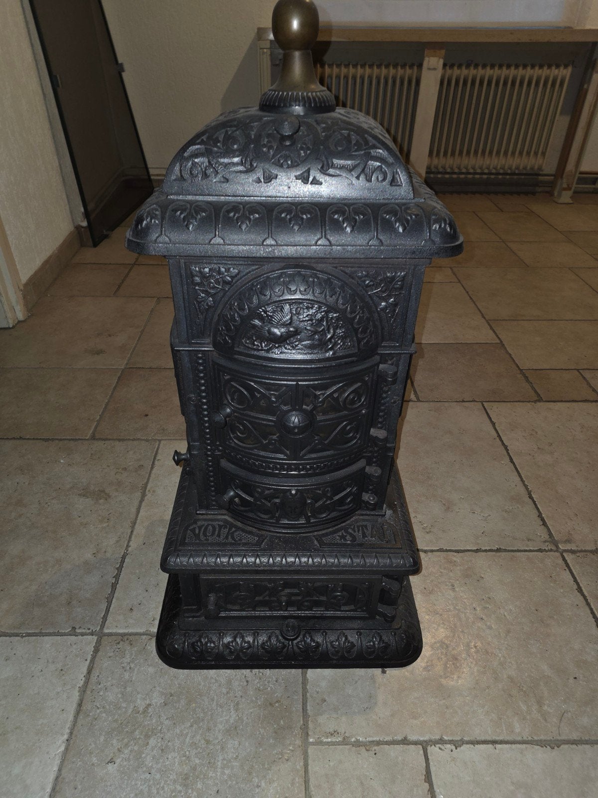 Antieke gietijzeren gaskachel - Decoratief object, Antiek en Kunst, Ophalen of Verzenden