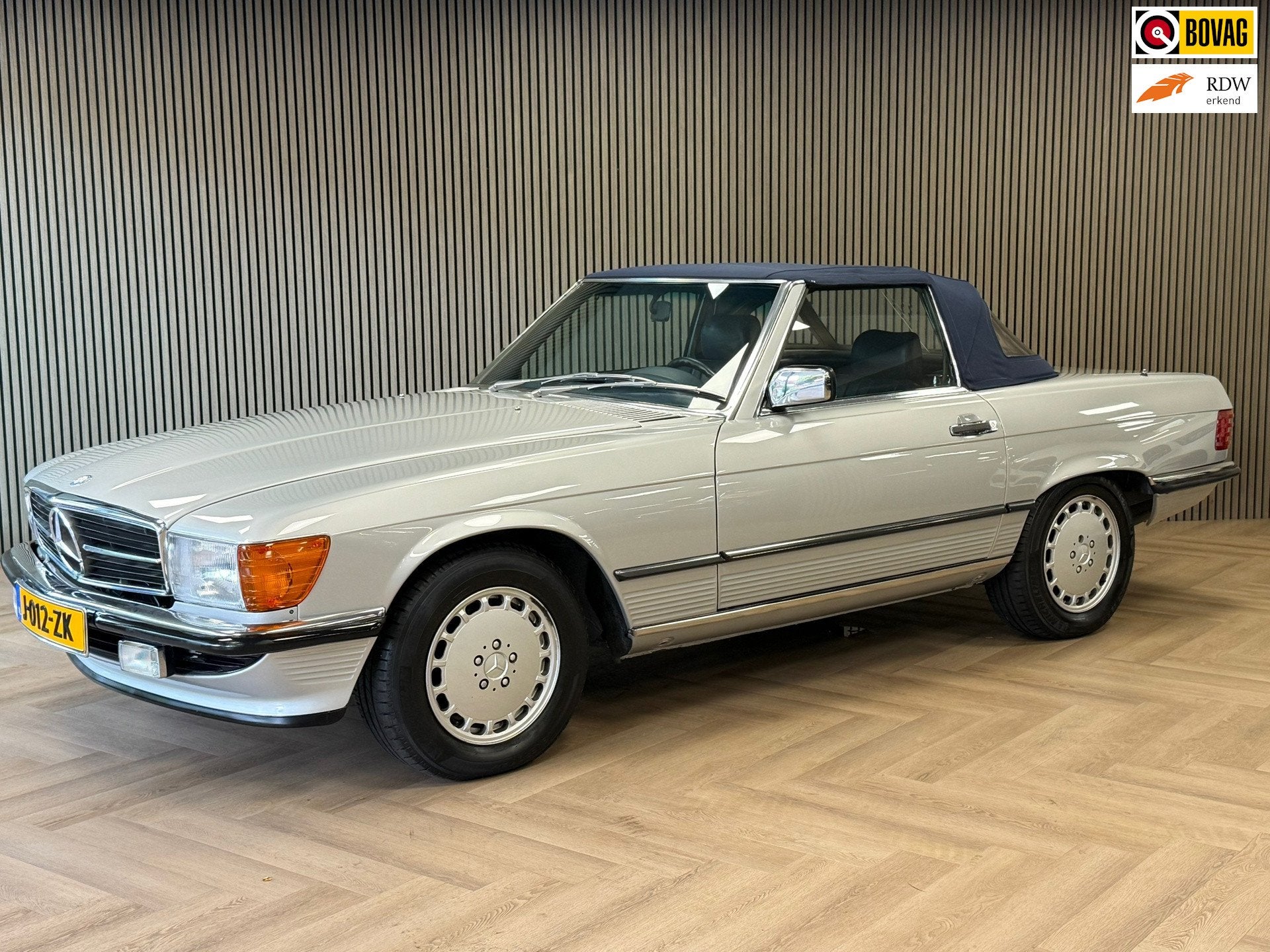 Mercedes-Benz 560SL Cabriolet SL V8 R107 AUTOMAAT | 1989 | 1, Automaat, Gebruikt, 8 cilinders, Overige carrosserieën
