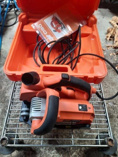 Spiet d60 sleuvenfrees  sleuvenzaag  muurfrees, Ophalen, Zo goed als nieuw, 1000 watt of meer, Haakse handslijpmachine