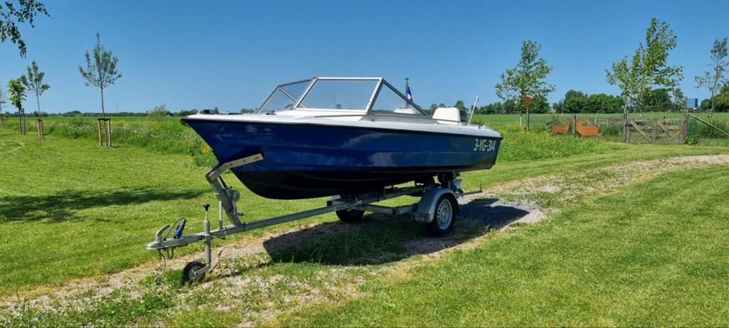 Speedboot 70pk yamaha autolube, Ophalen