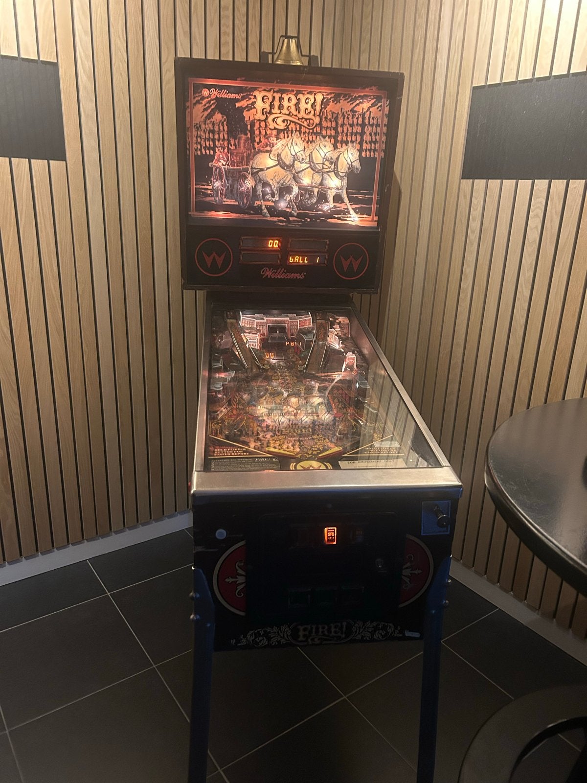 Williams Fire! Flipperkast - Klassieke Arcade Ervaring, Verzamelen, Automaten | Flipperkasten, Ophalen, Gebruikt, Mechanisch, Williams