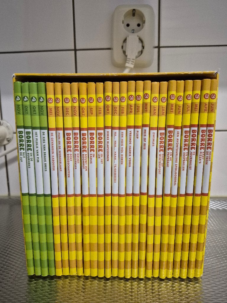 Borre leesboekjes (Gereserveerd), Ophalen of Verzenden, Gelezen, Fictie algemeen