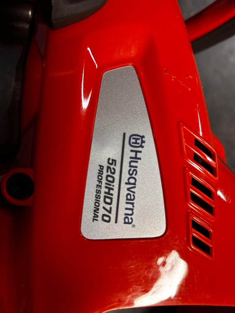 Husqvarna 520 ihd 60 accu heggenschaar, Ophalen, Zo goed als nieuw, Elektrisch