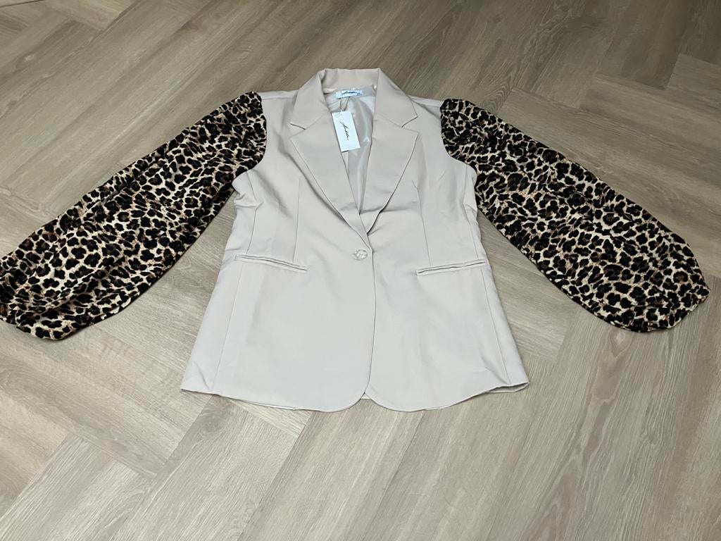 Ambika blazer maat S/M nieuw, Overige kleuren, Nieuw, Ophalen of Verzenden, Jasje