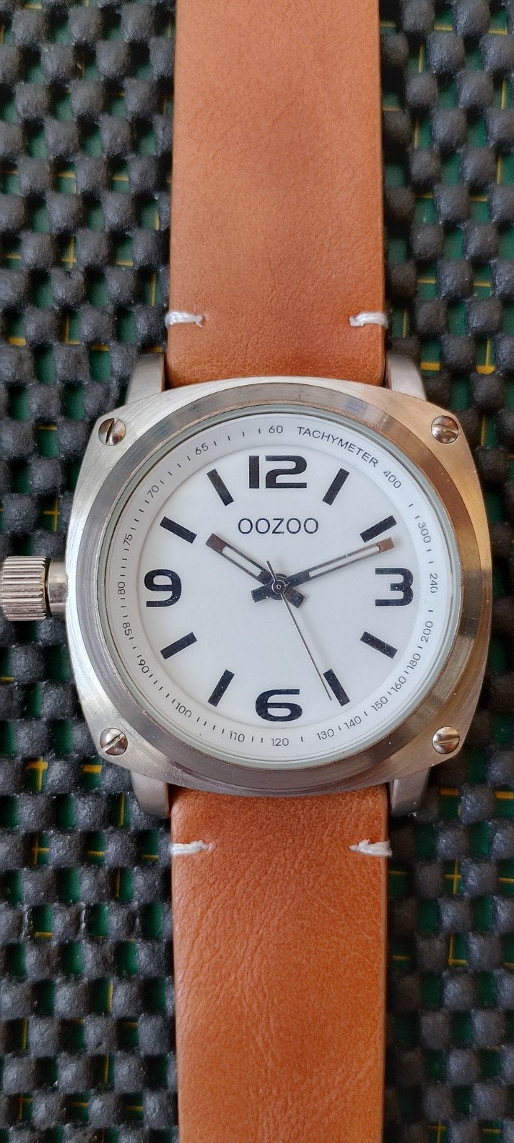 Horloge van een merk OOZOO., Ophalen of Verzenden