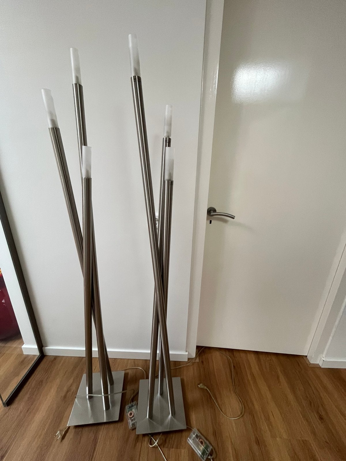 2 dimbare vloerlampen van zware kwaliteit, 164 cm hoog, Huis en Inrichting, Ophalen, Gebruikt, Metaal, Modern