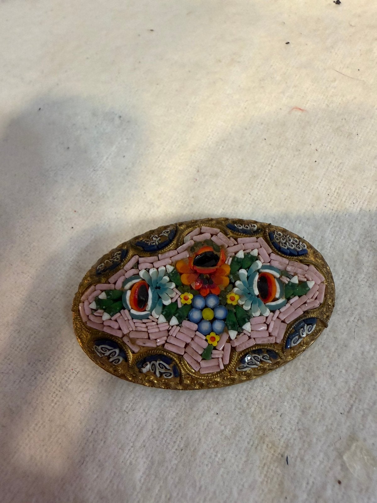Vintage micro mozaïek broche, Verzenden, Zo goed als nieuw, Overige materialen