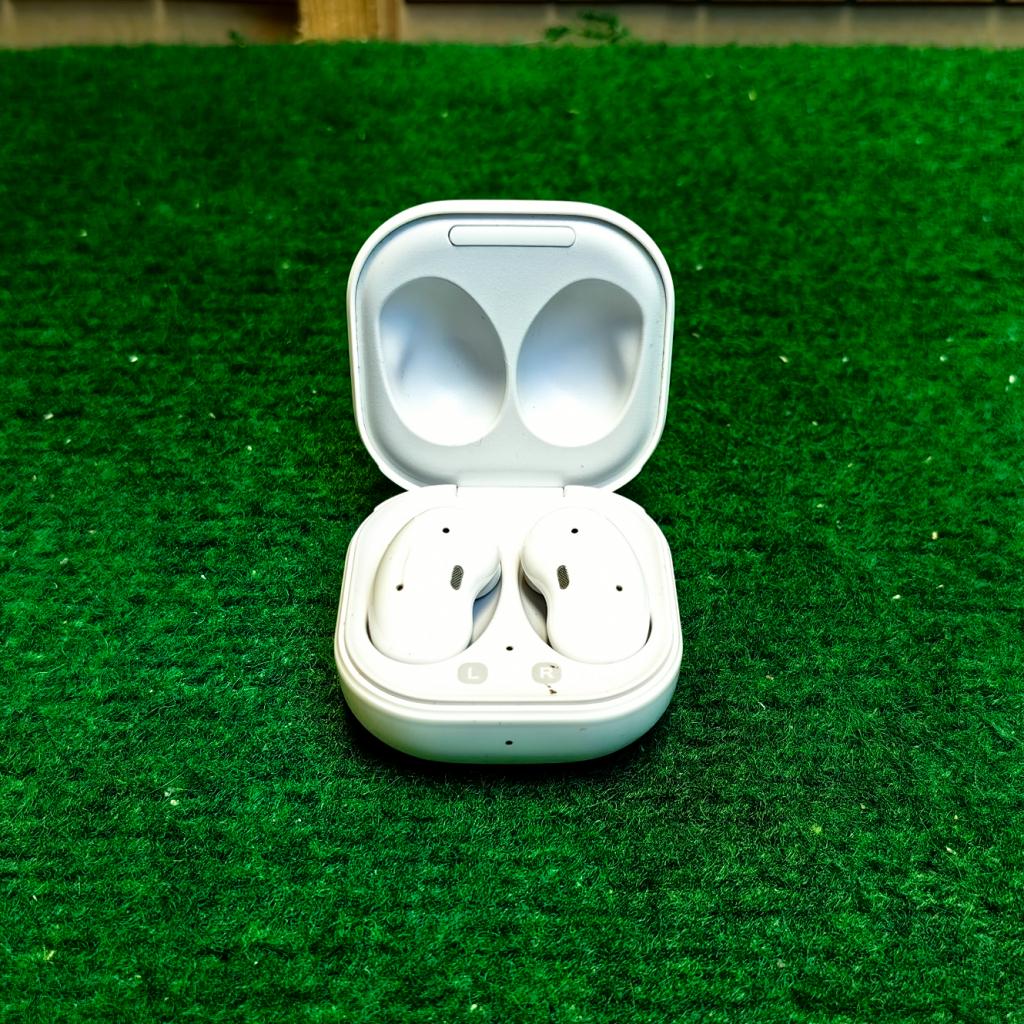 Samsung Galaxy Buds Live Bluetooth - In Nette Staat