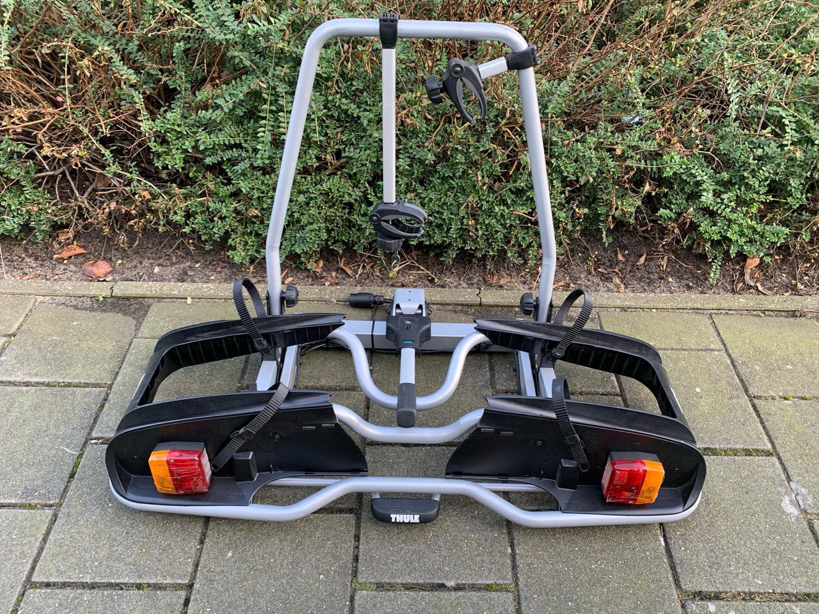 Fietsendrager Thule, Ophalen, Gebruikt, Brede banden, 2 fietsen