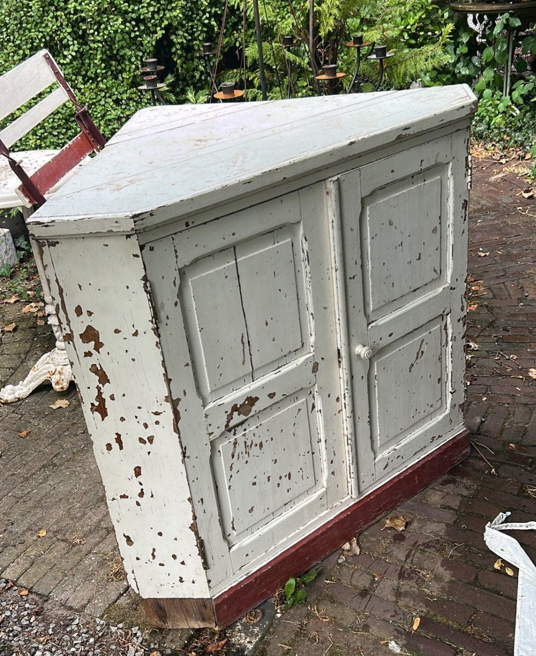 Antieke hoekkast met verweerde look, Ophalen