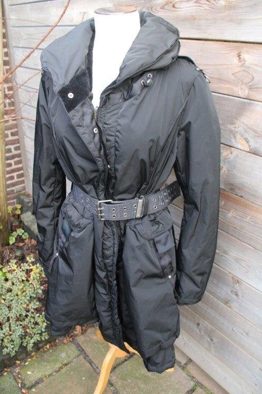 Winterjas zwart Marithe girbaud Francois mt 42 Vaste prijs, Kleding | Dames, Zwart, Maat 42/44 (L), Zo goed als nieuw, MArithe