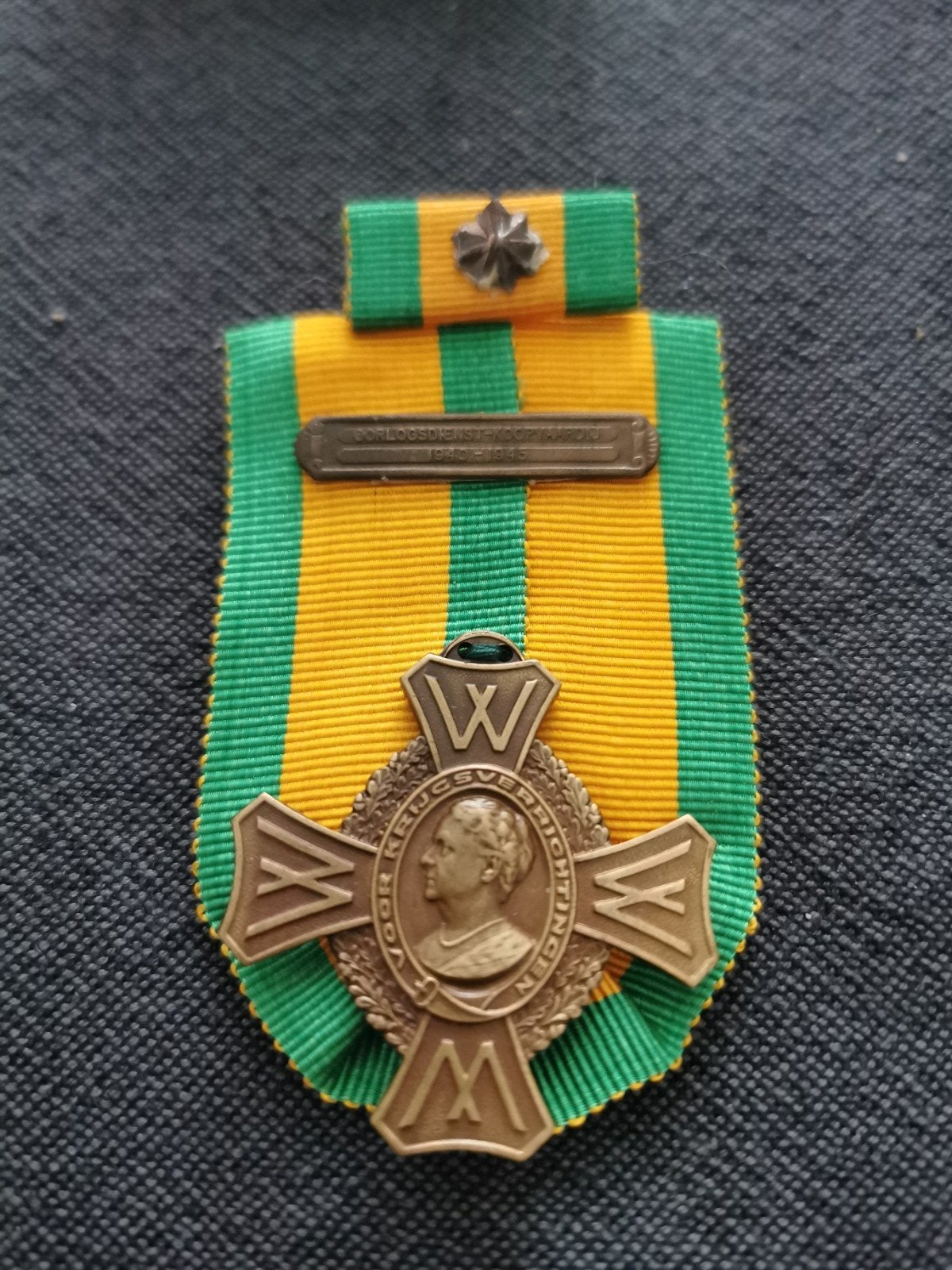 Oorlogsherinnerings kruis met gesp en baton, Verzenden, Landmacht, Nederland
