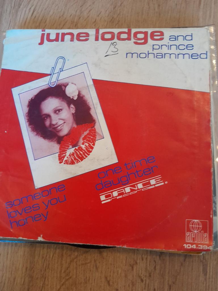 June lodge 7inch someone loves you honey, Cd's en Dvd's, Vinyl Singles, Ophalen of Verzenden, Zo goed als nieuw, Pop