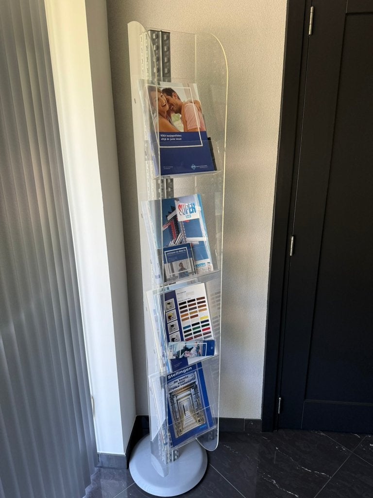 Folderstandaard, Ophalen of Verzenden, Zo goed als nieuw, Folder