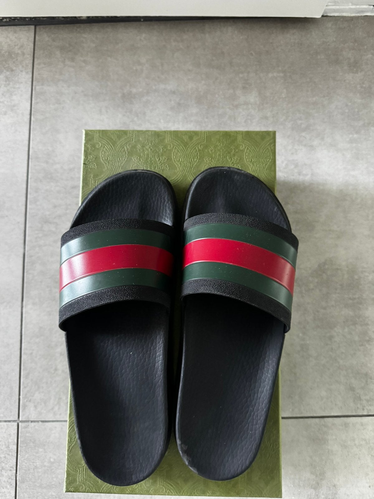 Gucci slippers | origineel met alle toebehoren!, Slippers, Zwart, Ophalen of Verzenden, Zo goed als nieuw