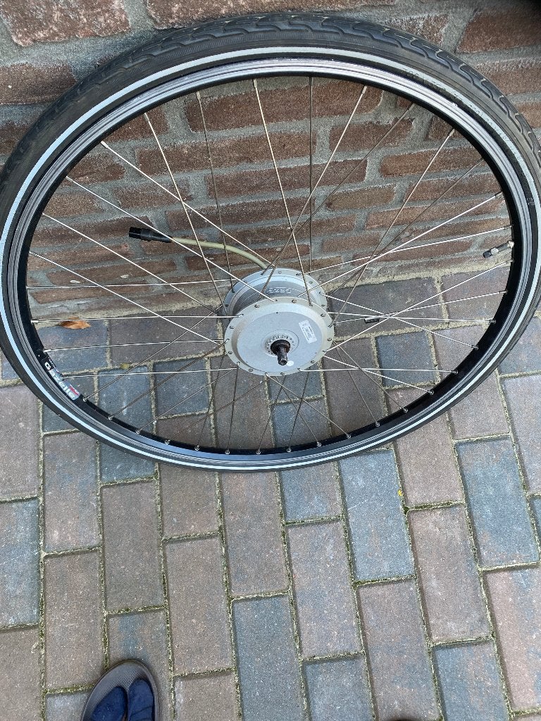 Gazelle Innergy 28 " voorwiel met motor, Fietsen en Brommers, Elektrische fiets, Gebruikt, Staal, Ophalen of Verzenden